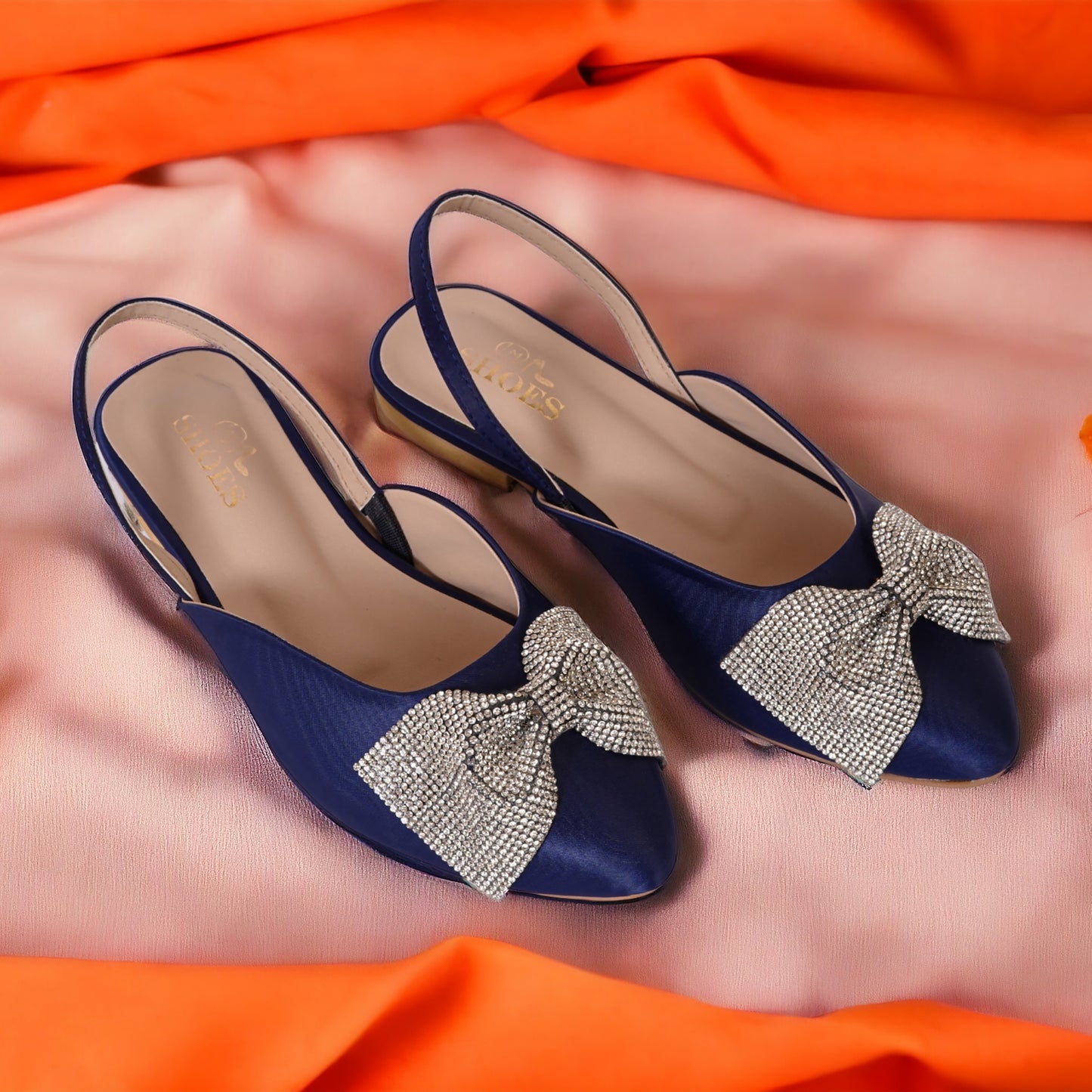 464 blue flat pumps